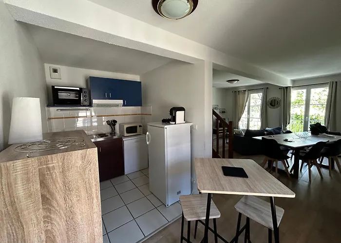 Duplex Avec Piscine
