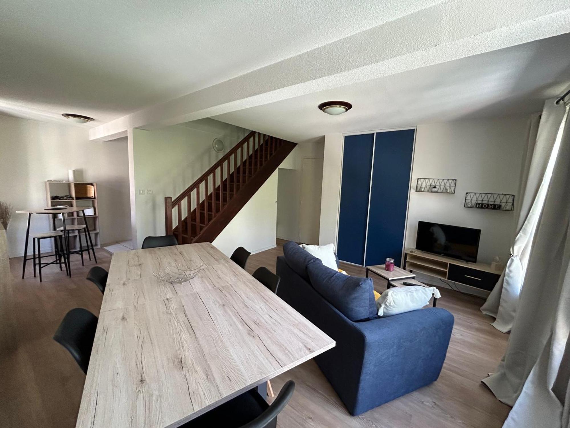 Duplex Avec Piscine
